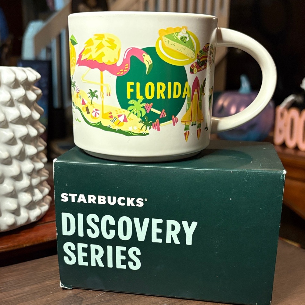 NEW in box - Starbucks Discovery Series Florida Mug - Green and Pink